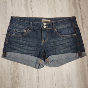 Womens shorts size 9
